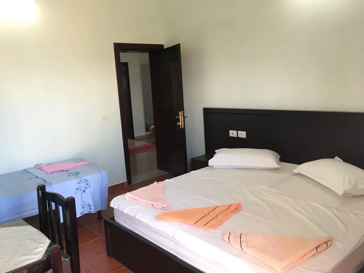Guest House Simeone بيرات